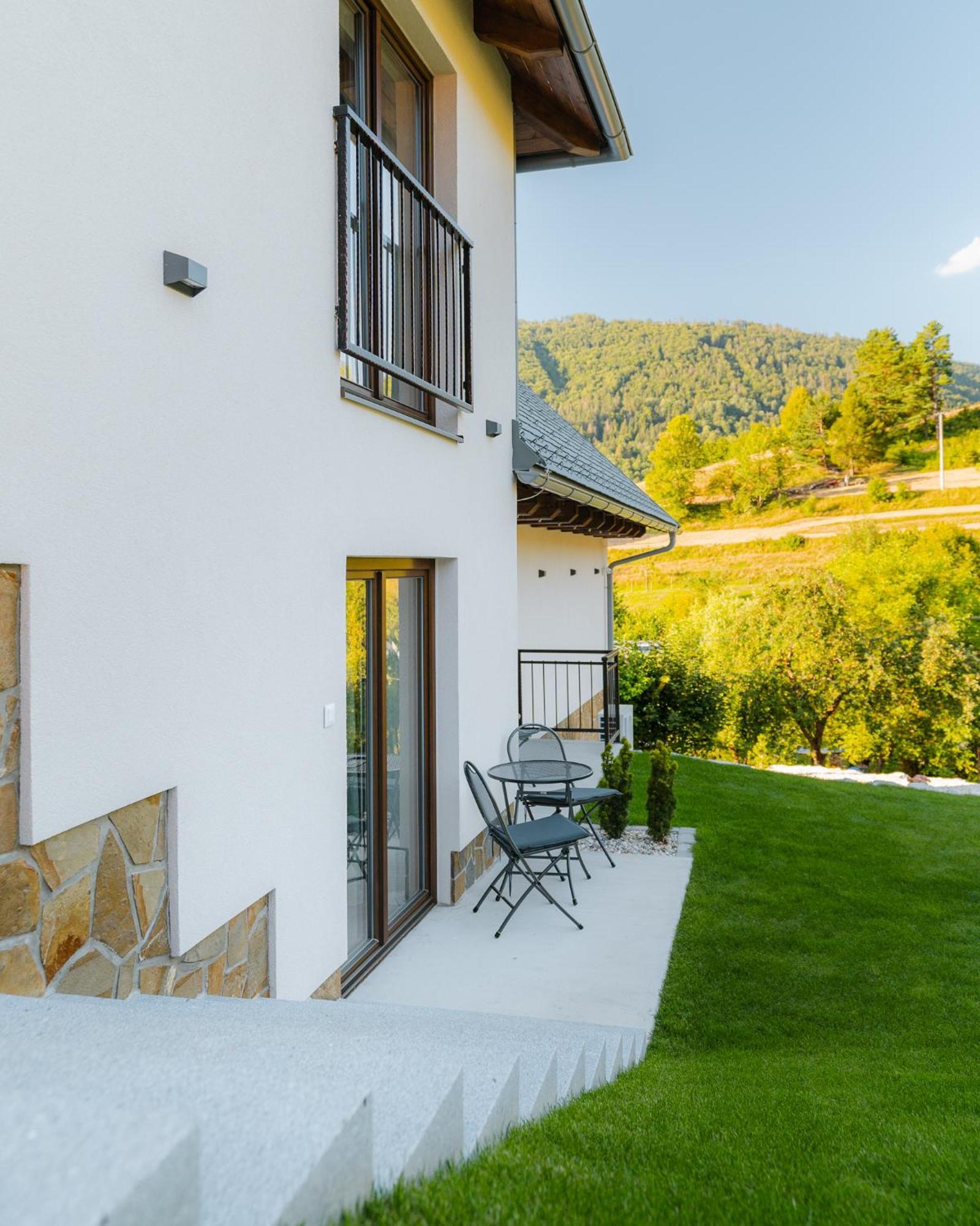 Villa Seraf Terchova Luaran gambar