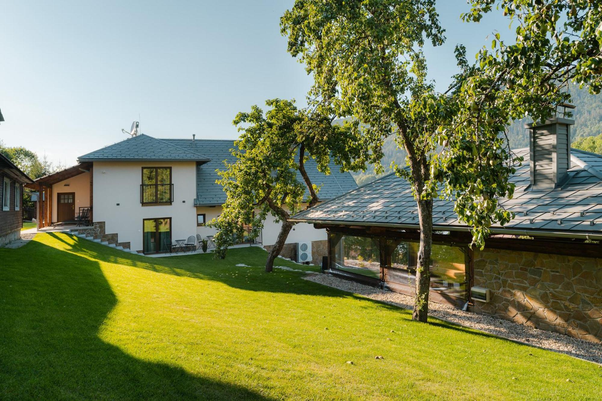 Villa Seraf Terchova Luaran gambar